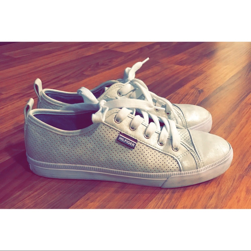Silver Tommy Hilfiger sneaker